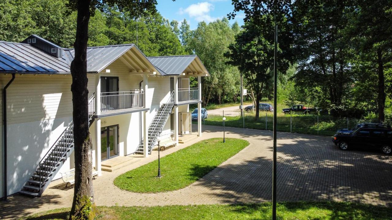 Nemirseta Forest Apartments パランガ エクステリア 写真